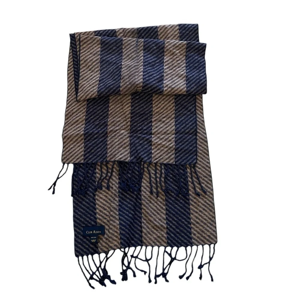 CLUB ROOM luxurious 100% SILK blue & tan chevron striped scarf w/ fringe